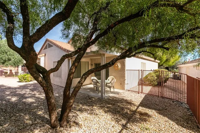 $455,000 | 499 Elm Crest Place, Henderson, NV 89012