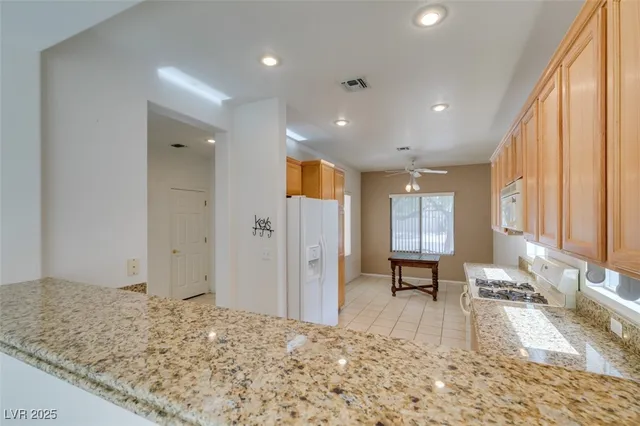 $455,000 | 499 Elm Crest Place, Henderson, NV 89012