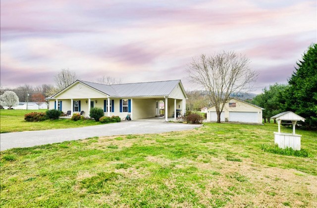 155 Vineyard Road Sweetwater, TN 37874 - Photo 2 of 29 Gallery Image 2