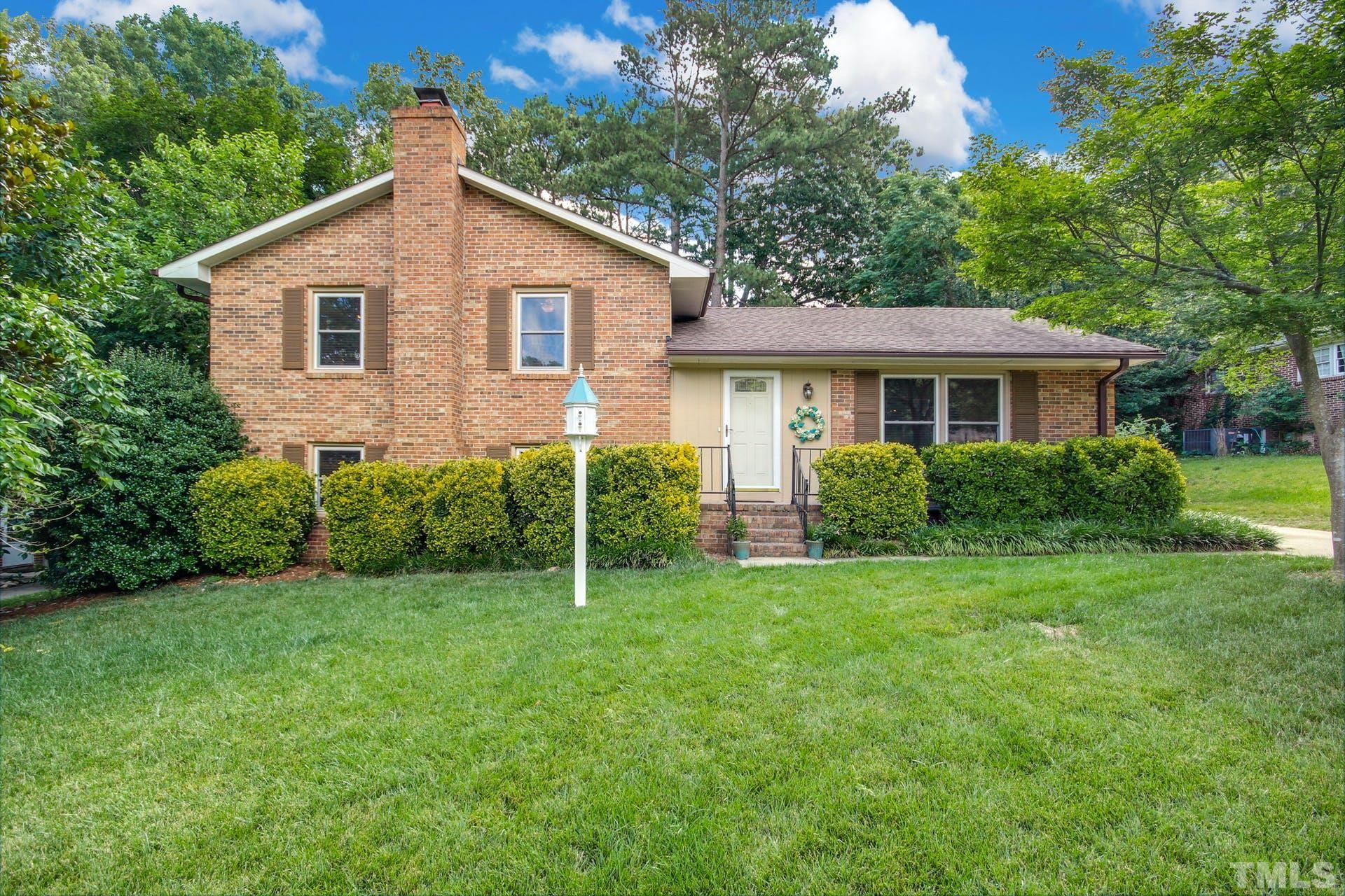 6004 Stratton Place Raleigh, NC 27609 - Photo 1 of 30 Gallery Image 1