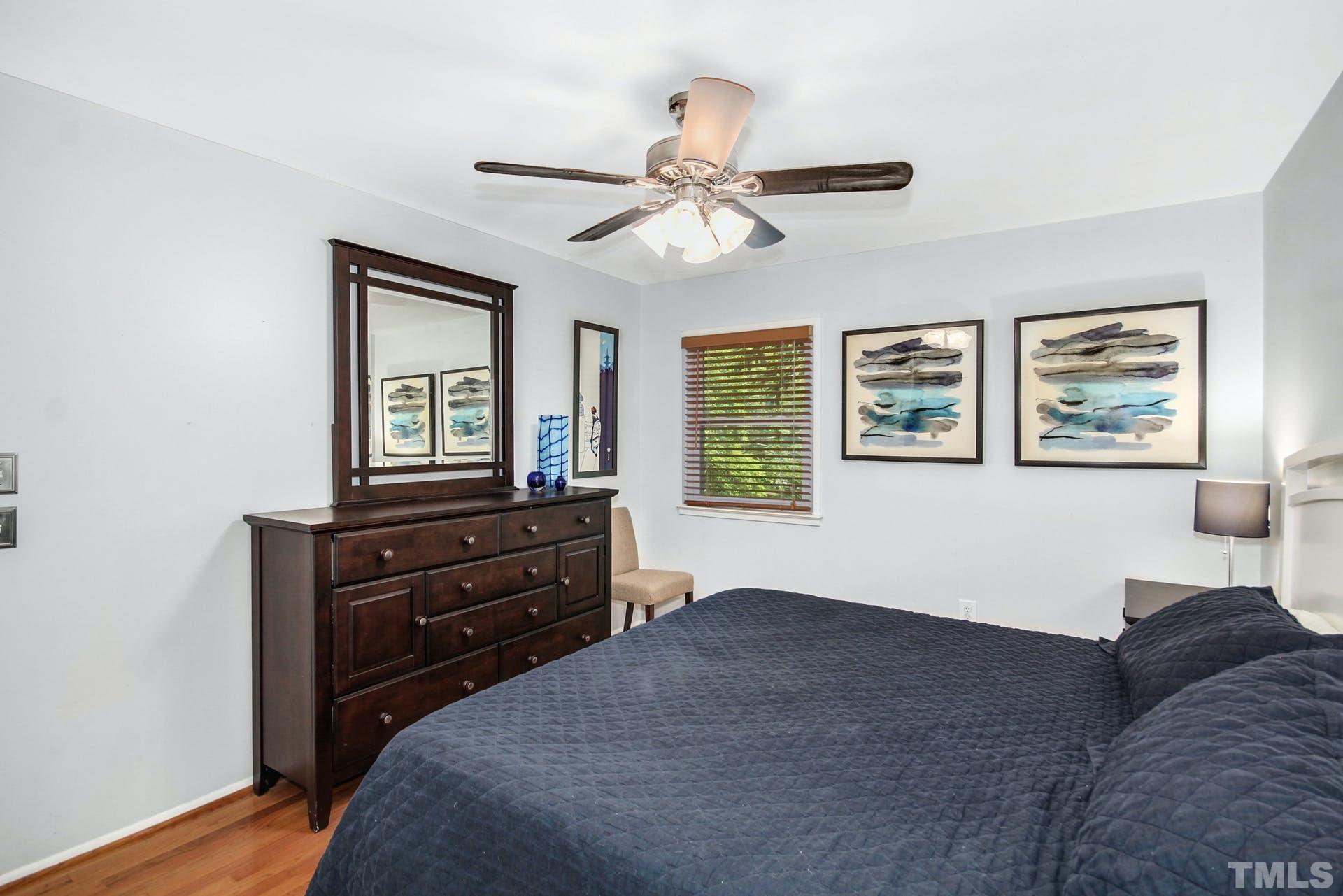 6004 Stratton Place Raleigh, NC 27609 - Photo 19 of 30 Gallery Image 19