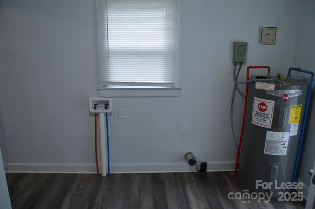 $850 | 511 South Elm Street, Statesville, NC 28677