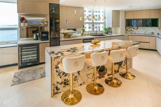 $15,990 | 848 Brickell Key Drive, Unit 1601, Miami, FL 33131