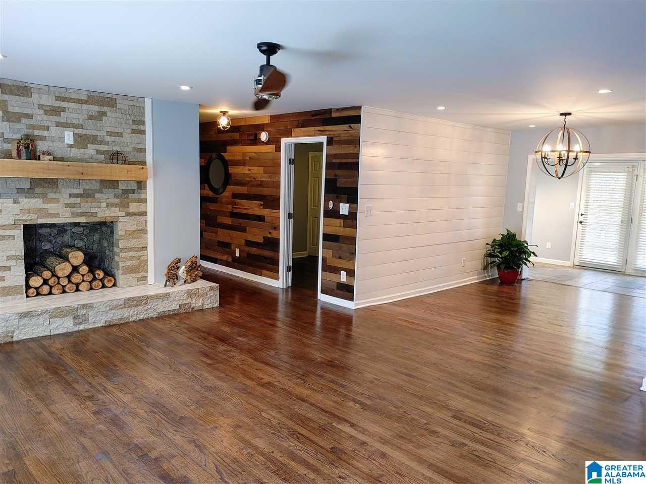 836 60th Place Fairfield, AL 35064 - Photo 6 of 46