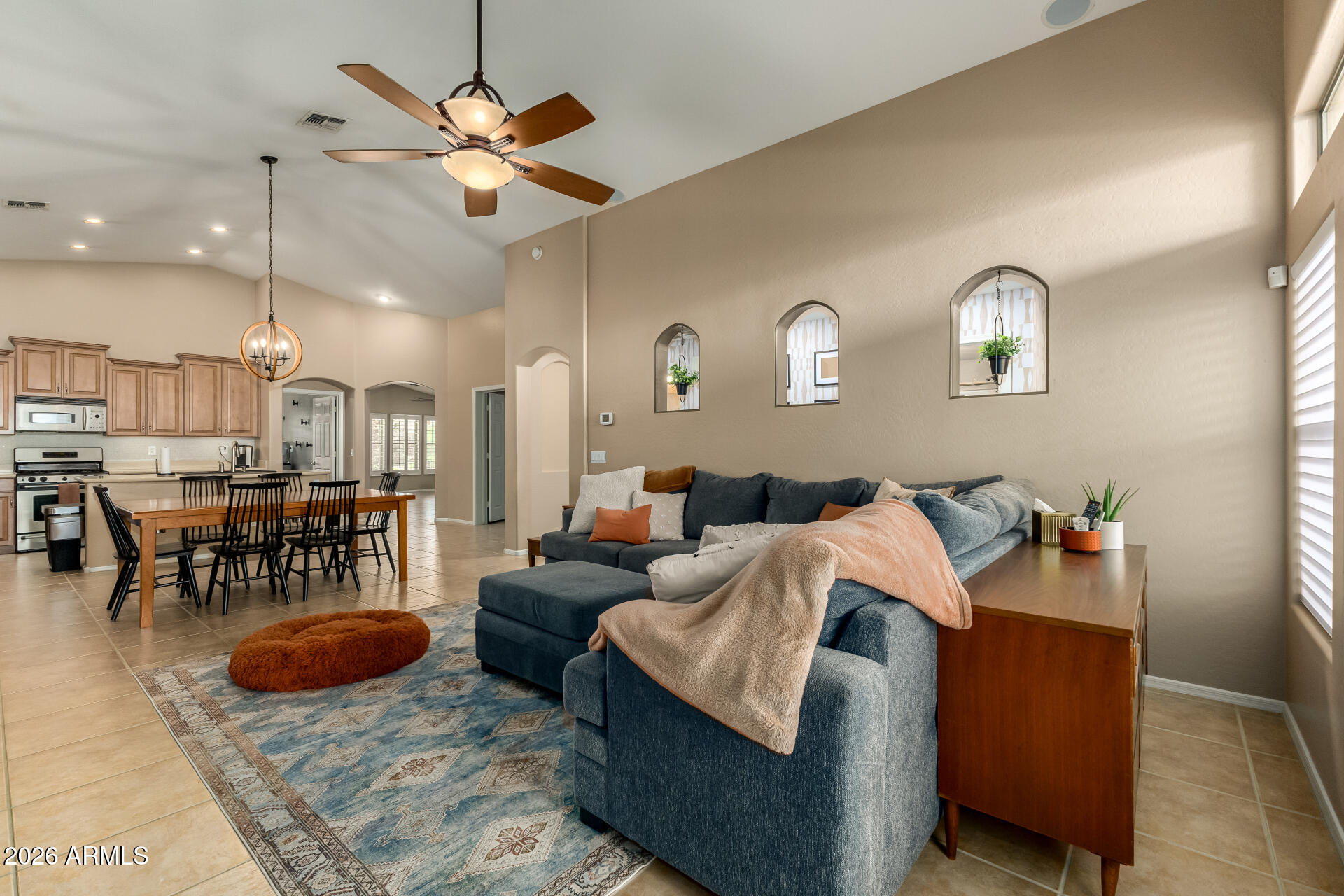 3458 East Fairview Street Gilbert, AZ 85295 - Photo 5 of 30 08-Fairview