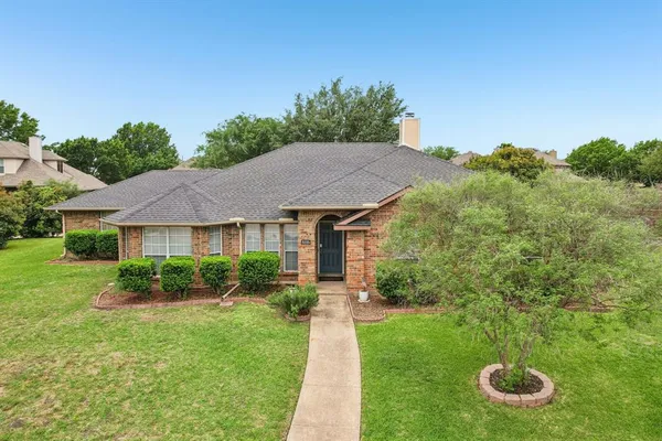 $400,000 | 8205 Danbury Court, Rowlett, TX 75089