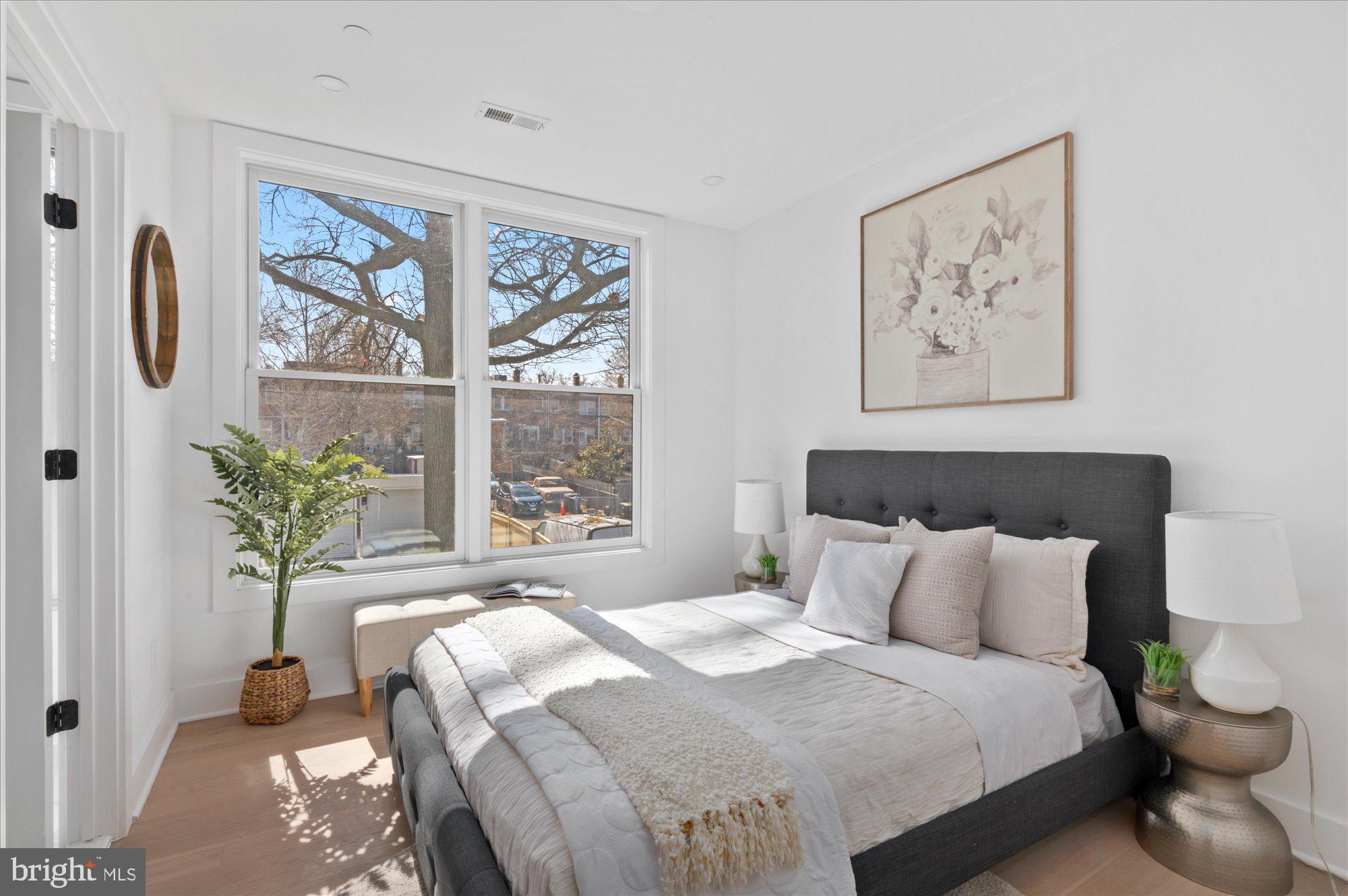 232 Hamilton Street Northwest, Unit 6 Washington, DC 20011 - Photo 14 of 29