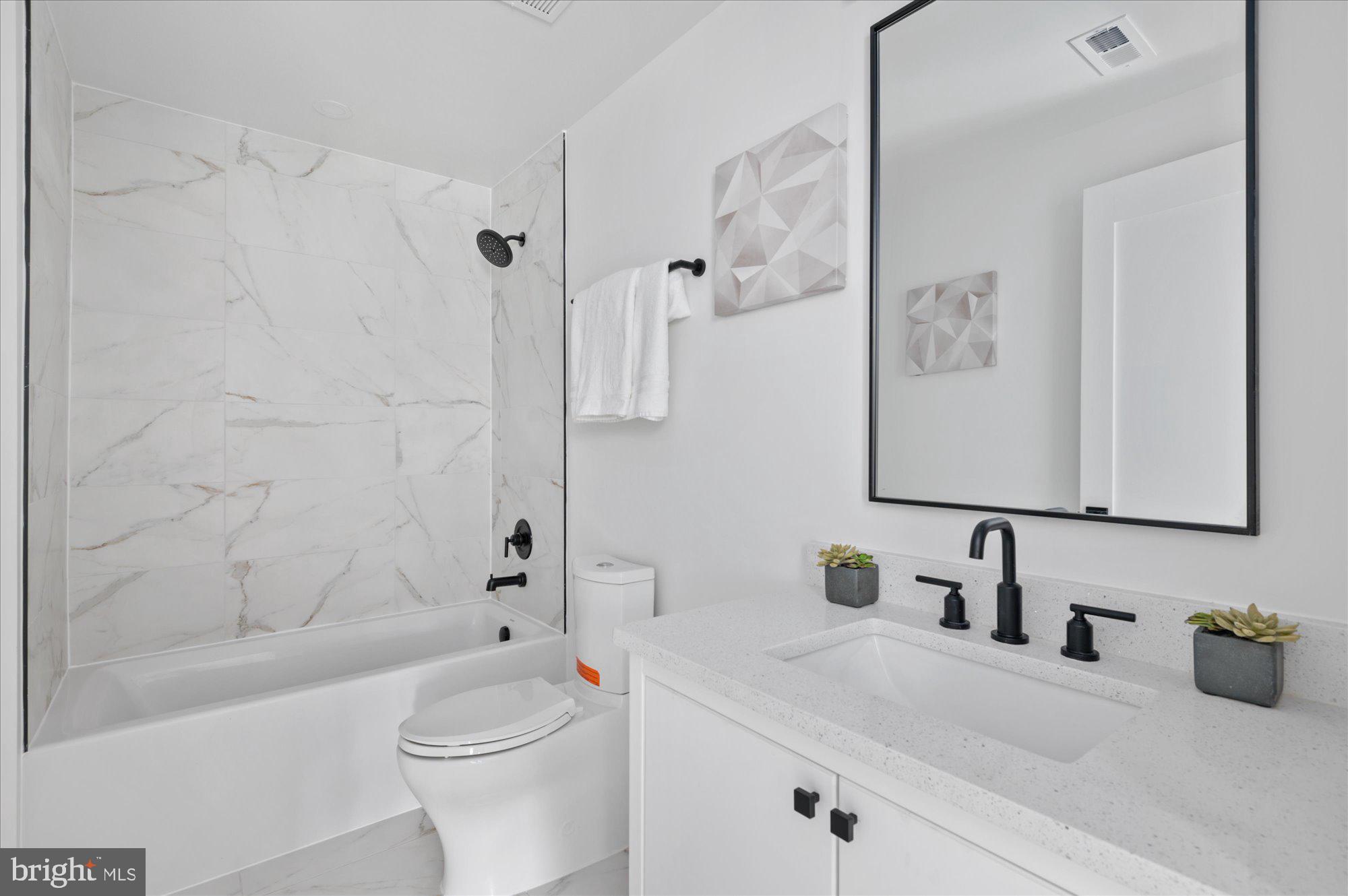 232 Hamilton Street Northwest, Unit 6 Washington, DC 20011 - Photo 17 of 29