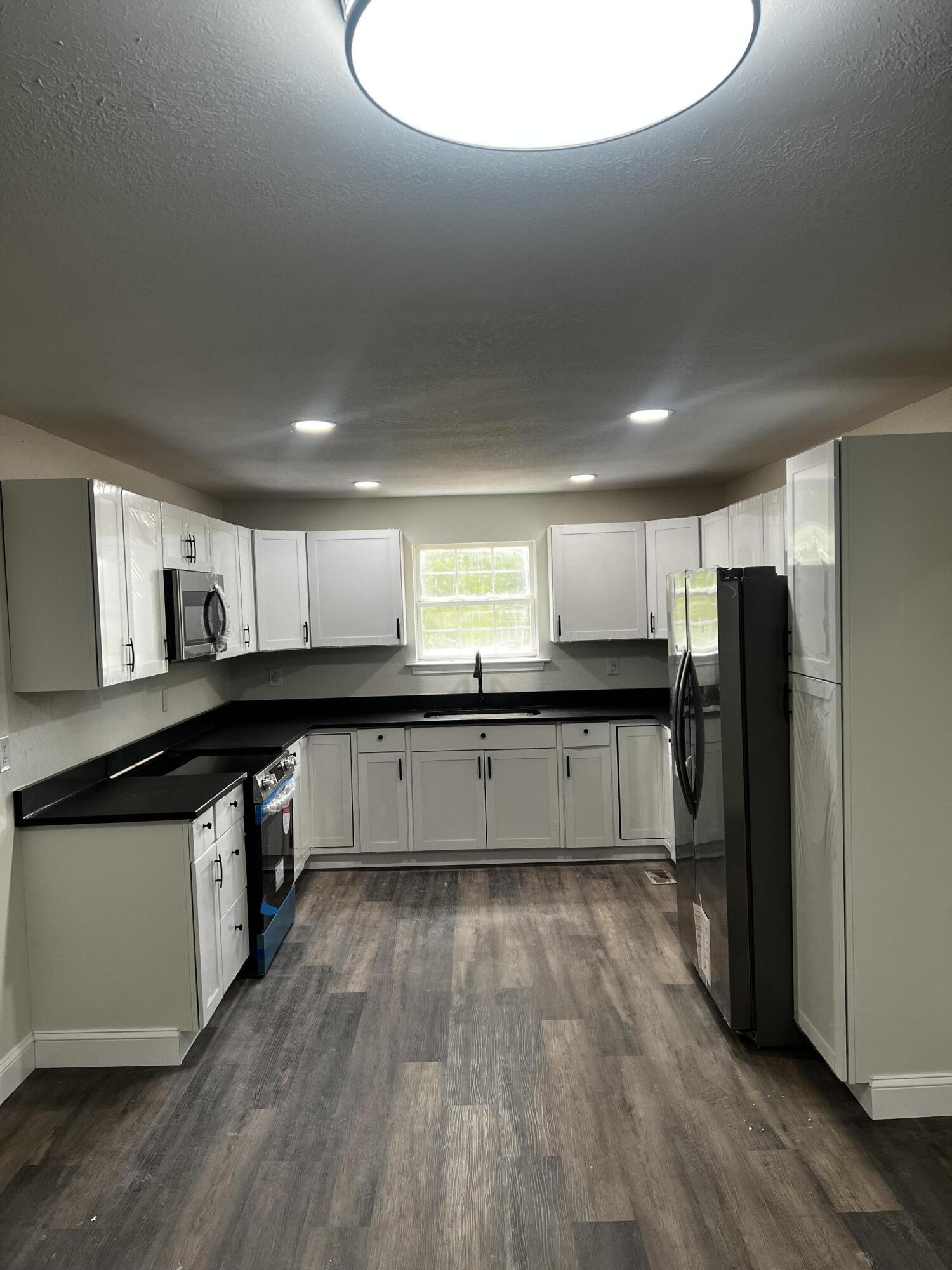 209 John Long Road Spring City, TN 37381 - Photo 11 of 37 IMG_3285