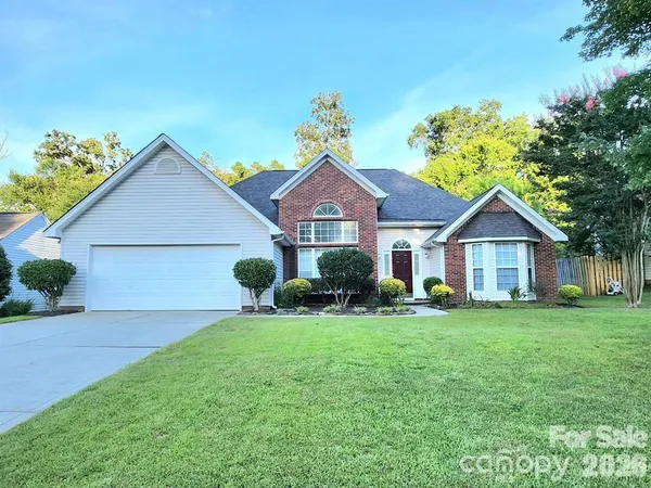 $405,000 | 6414 Goldenblush Circle, Charlotte, NC 28269