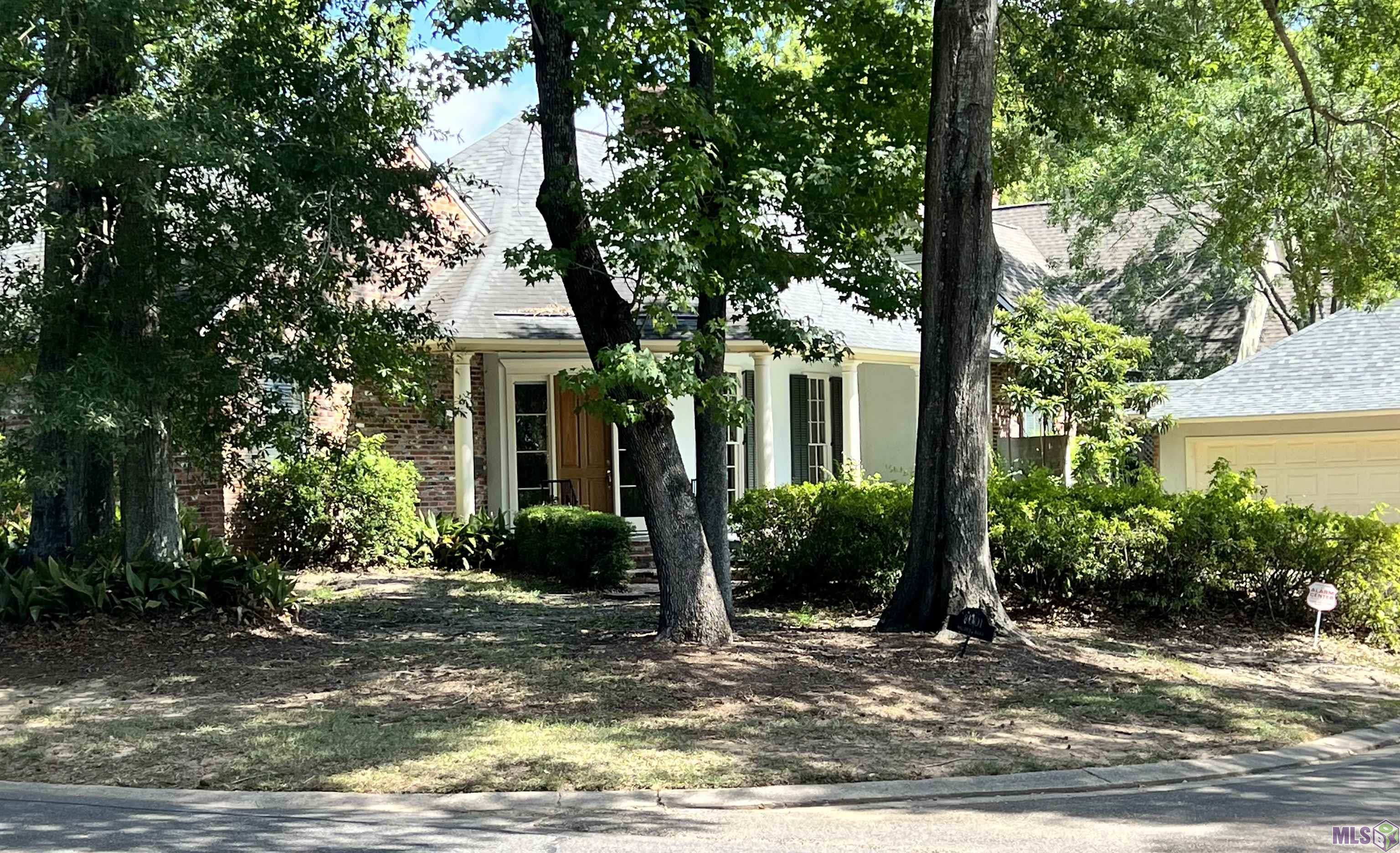 8001 Walden Road Baton Rouge, LA 70808 - Photo 1 of 20