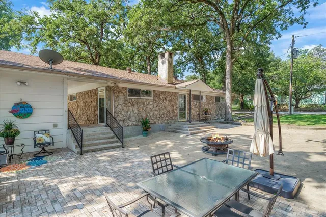 $269,000 | 913 Doe Run Road, Tool, TX 75143