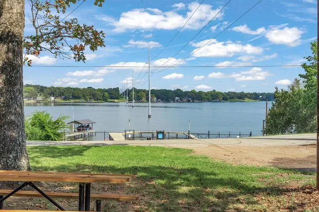 $269,000 | 913 Doe Run Road, Tool, TX 75143