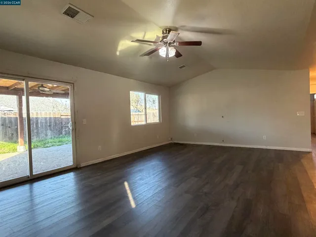 $2,150 | 2406 White Birch Drive, Merced, CA 95348