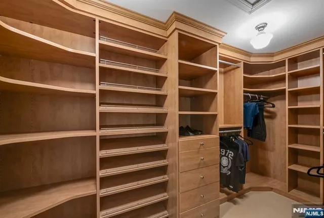 $6,200 | 40 Schindler Court, Upper Saddle River, NJ 07458