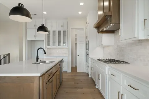 $729,895 | 25128 West 141st Terrace, Olathe, KS 66061