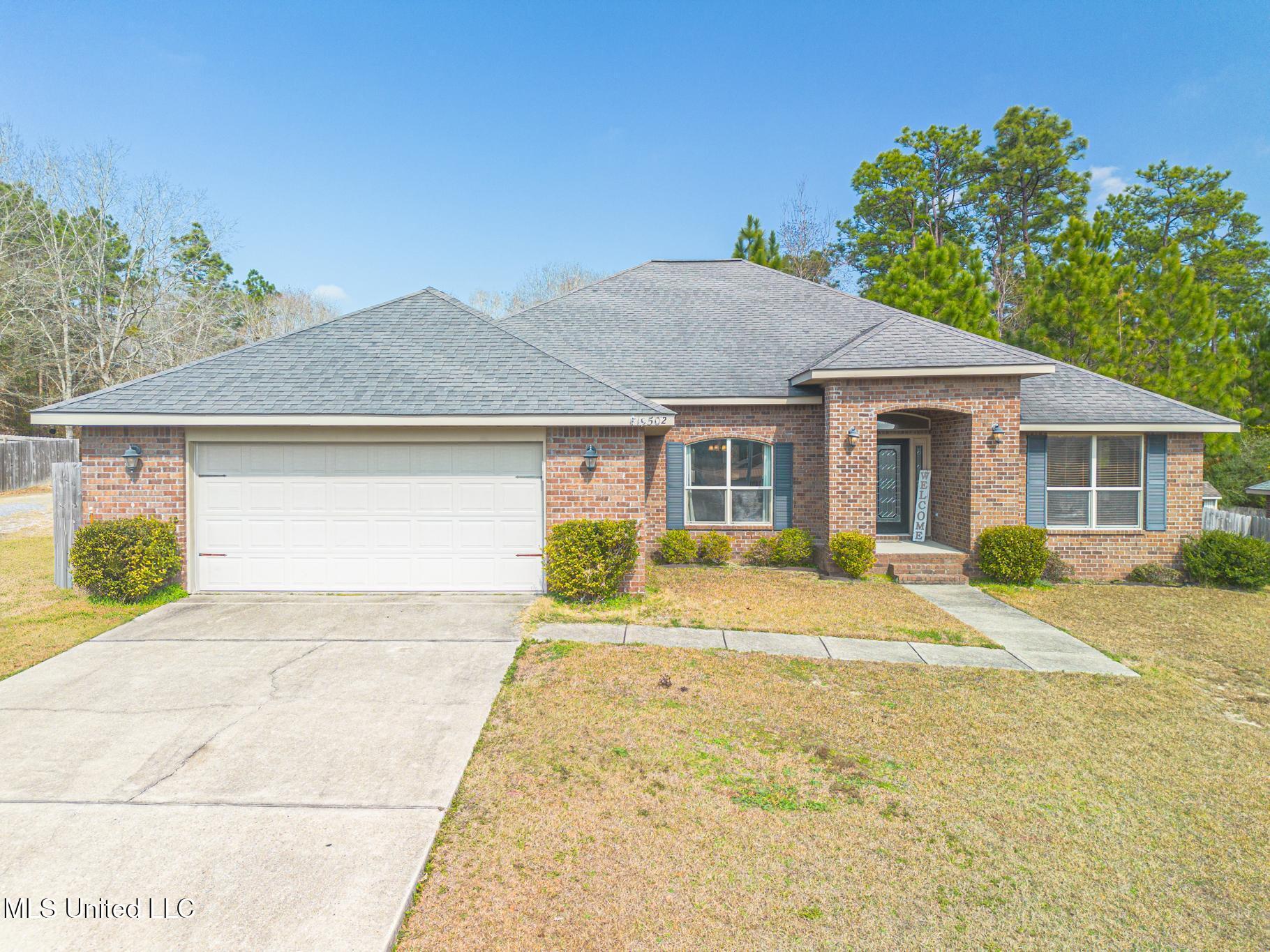 19502 Morris Pond Road Gulfport, MS 39503 - Photo 1 of 28 Front