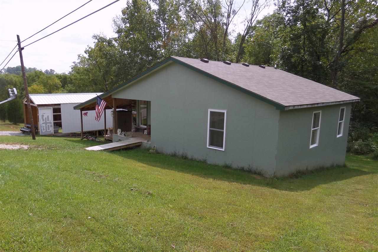 764 Pinhook Road Bedford, IN 47421 - Photo 1 of 19