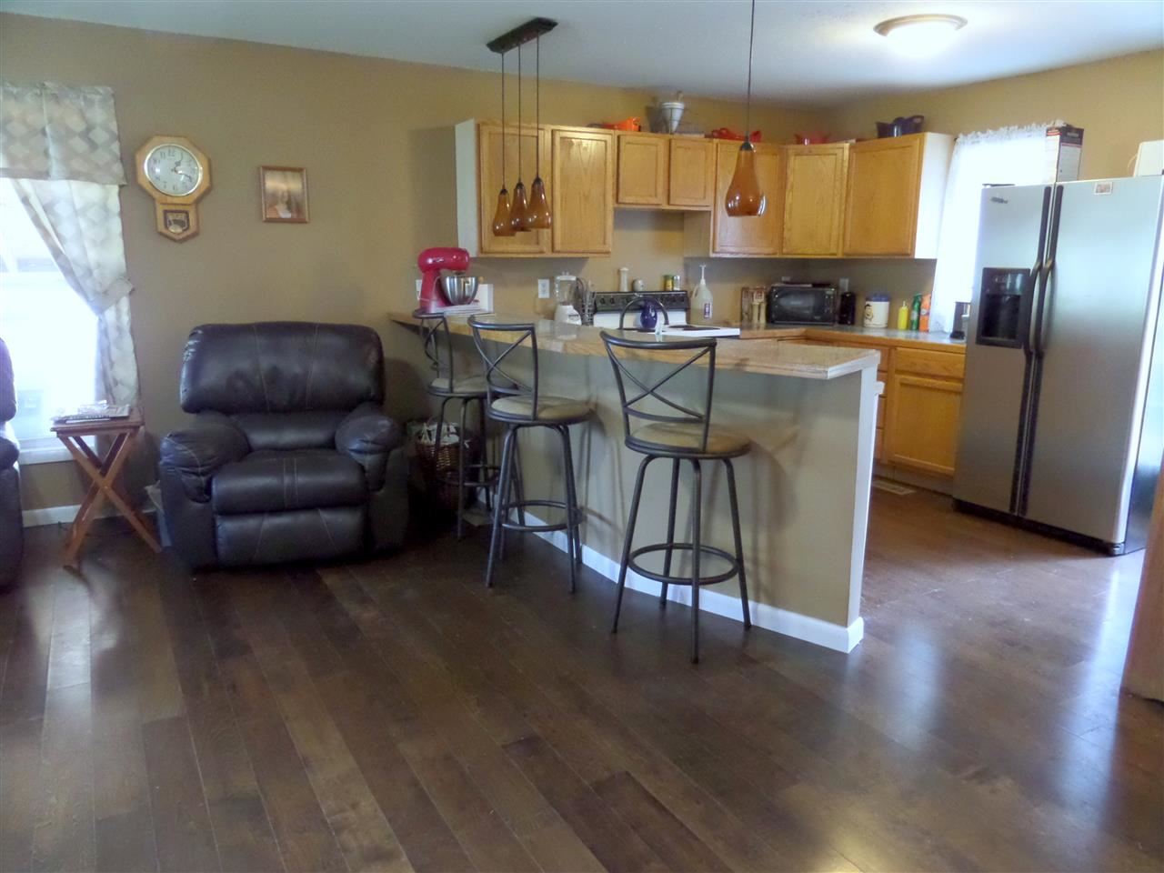 764 Pinhook Road Bedford, IN 47421 - Photo 4 of 19