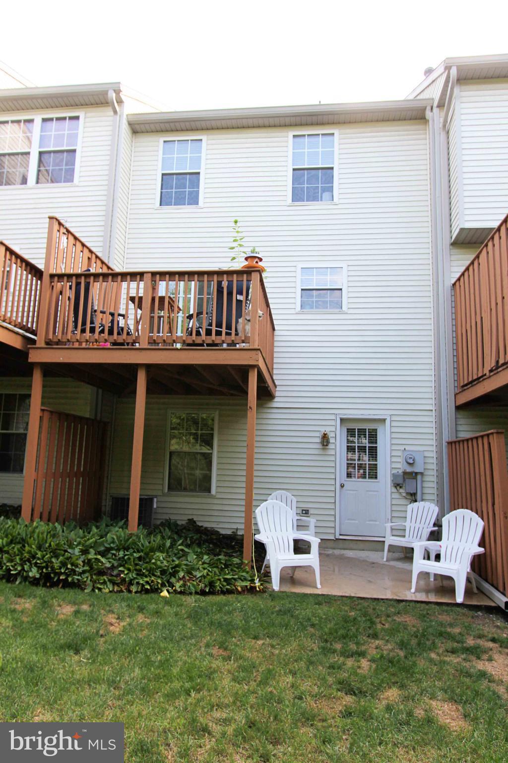 209 September Way, Unit 50F York, PA 17403 - Photo 13 of 34