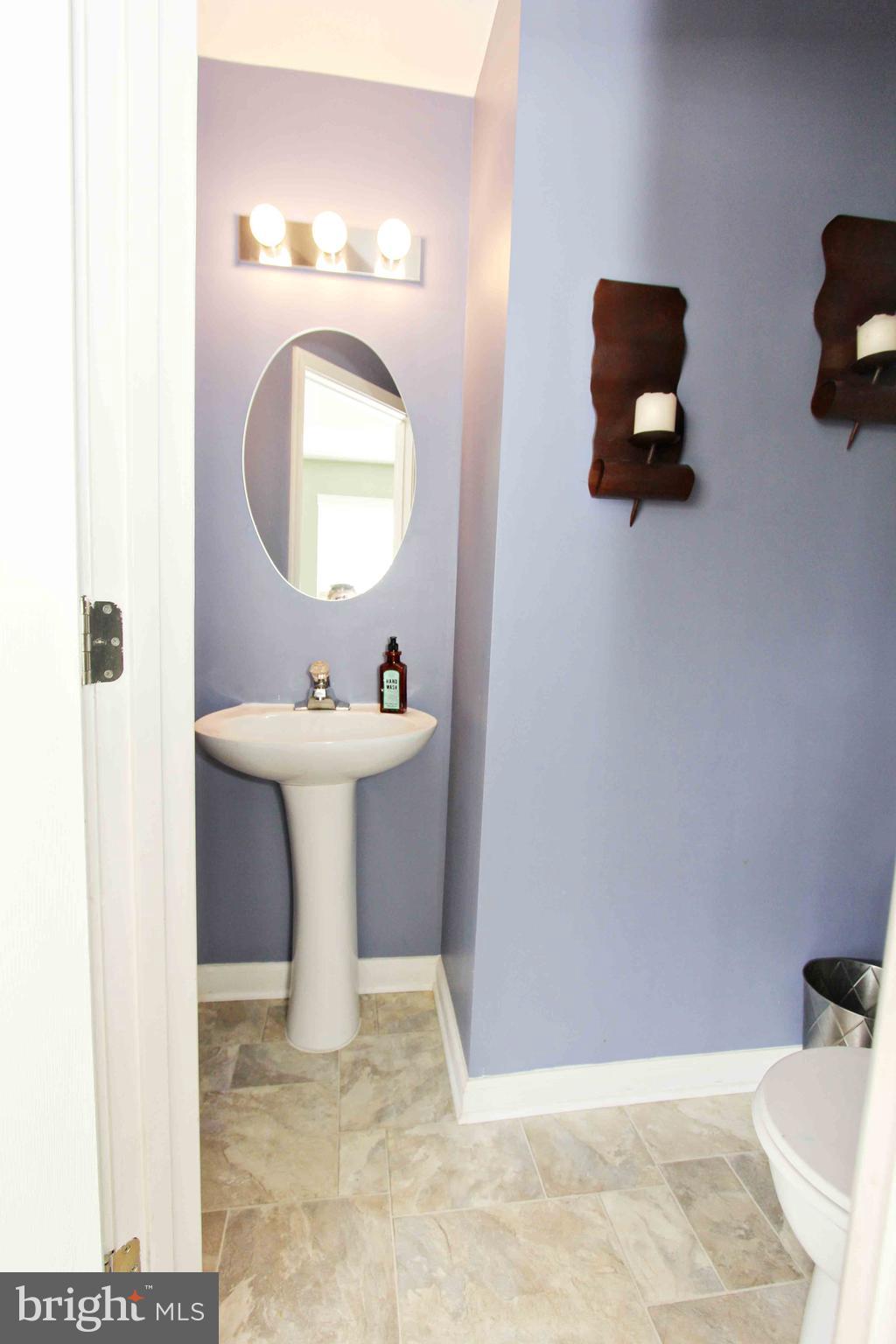 209 September Way, Unit 50F York, PA 17403 - Photo 20 of 34