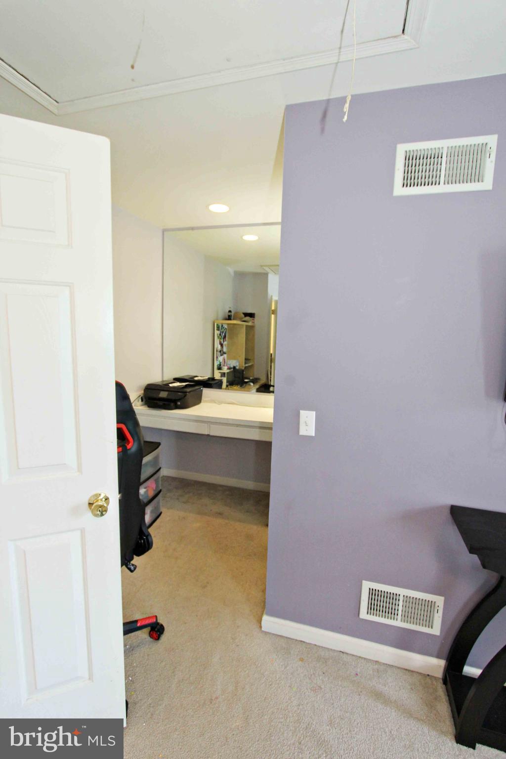 209 September Way, Unit 50F York, PA 17403 - Photo 29 of 34