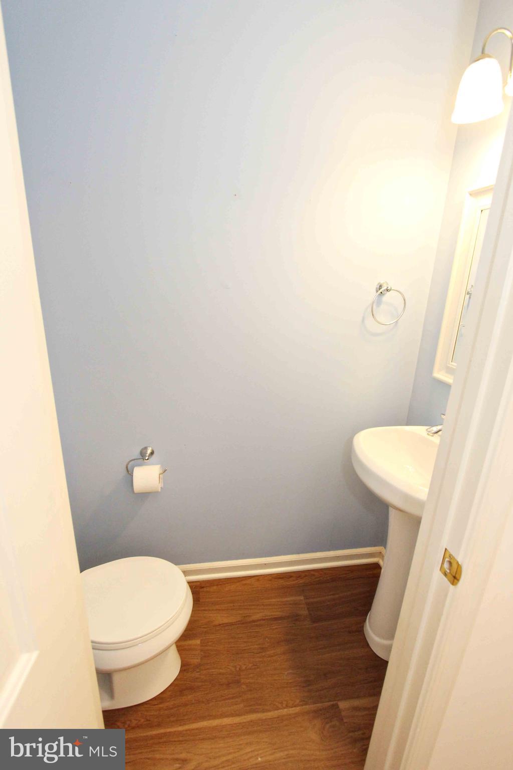 209 September Way, Unit 50F York, PA 17403 - Photo 5 of 34