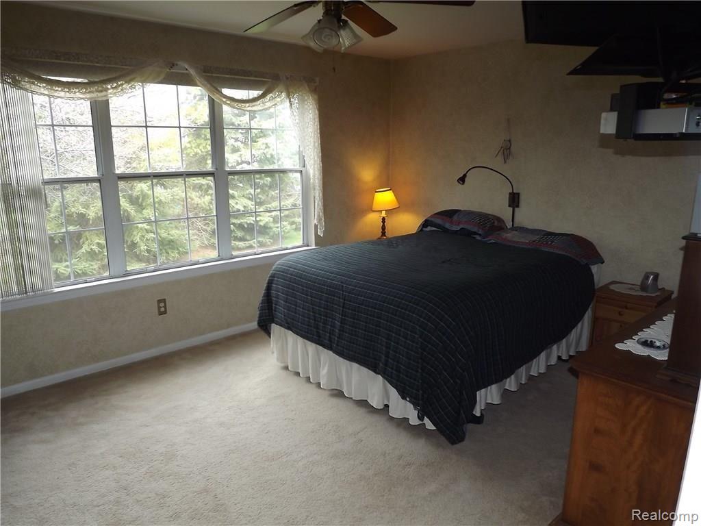 631 Whitney Drive Rochester Hills, MI 48307 - Photo 9 of 14