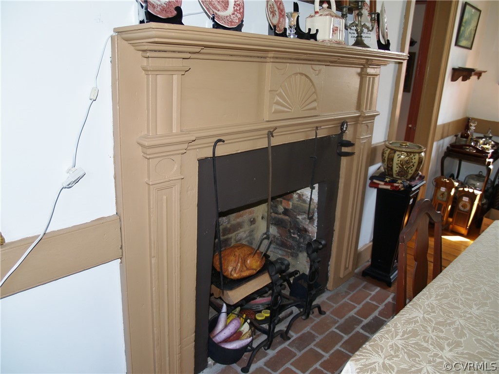 11221 Carriage Road Providence Forge, VA 23140 - Photo 21 of 44 Fireplace in Dining Room
