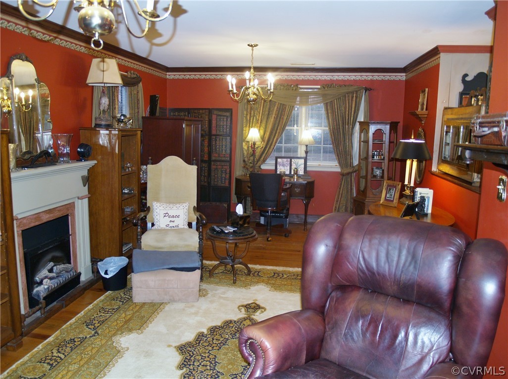 11221 Carriage Road Providence Forge, VA 23140 - Photo 23 of 44 Spacious Family Room with Electric Fireplace
