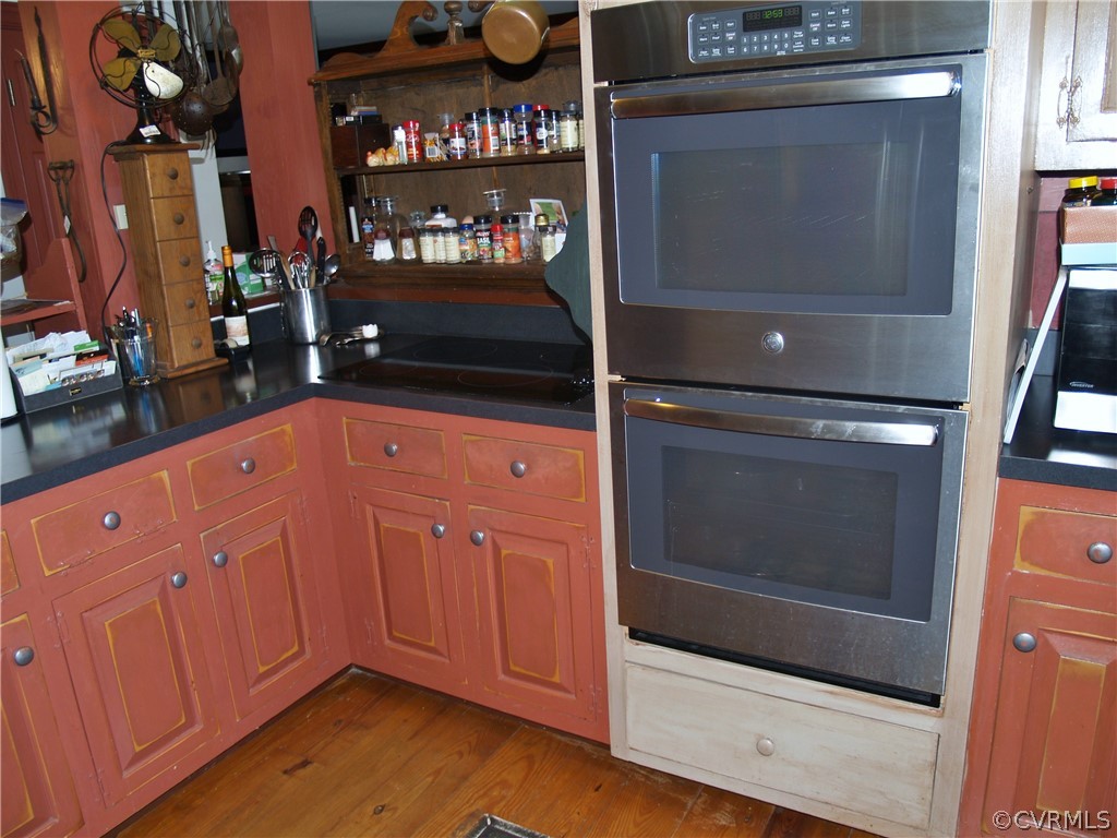11221 Carriage Road Providence Forge, VA 23140 - Photo 28 of 44 Stainless Steel Double Ovens - 1 Yr. Old