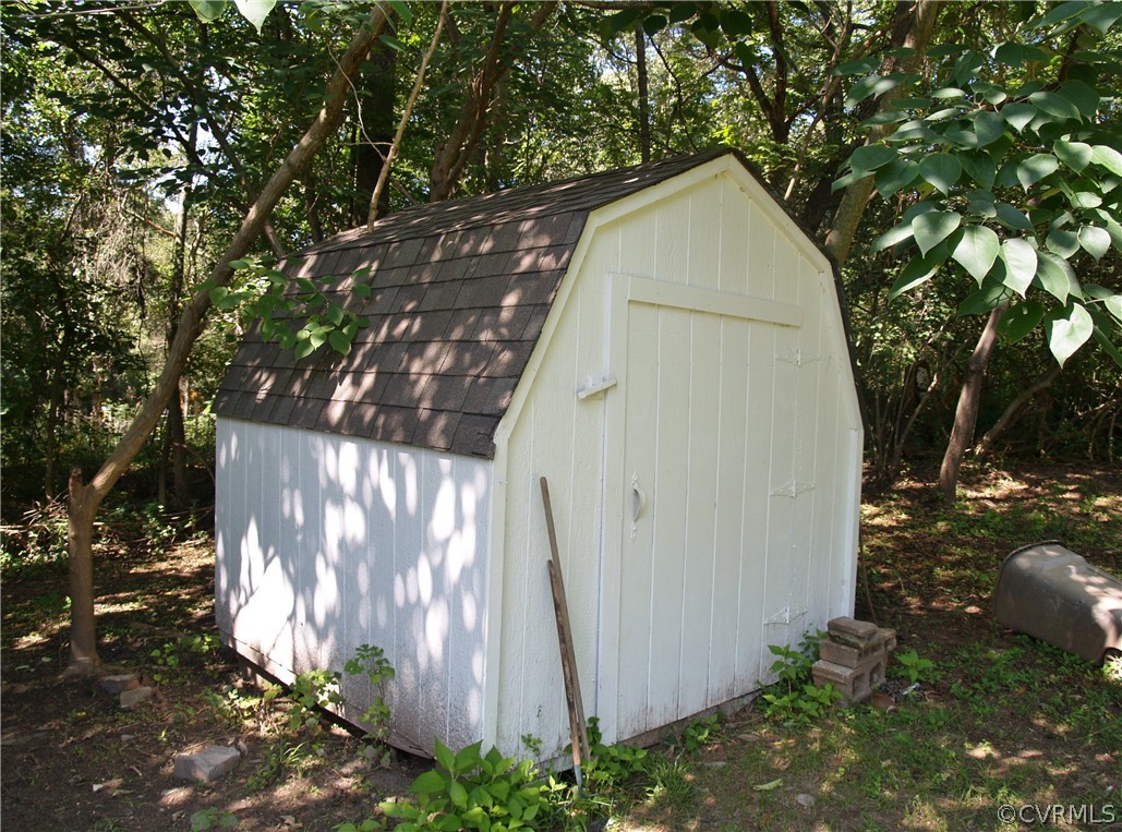 11221 Carriage Road Providence Forge, VA 23140 - Photo 39 of 44 8' x 8' Storage Shed