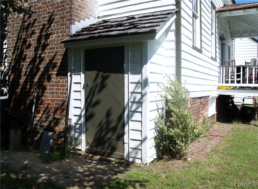 11221 Carriage Road Providence Forge, VA 23140 - Photo 42 of 44 Side Entrance to Basement