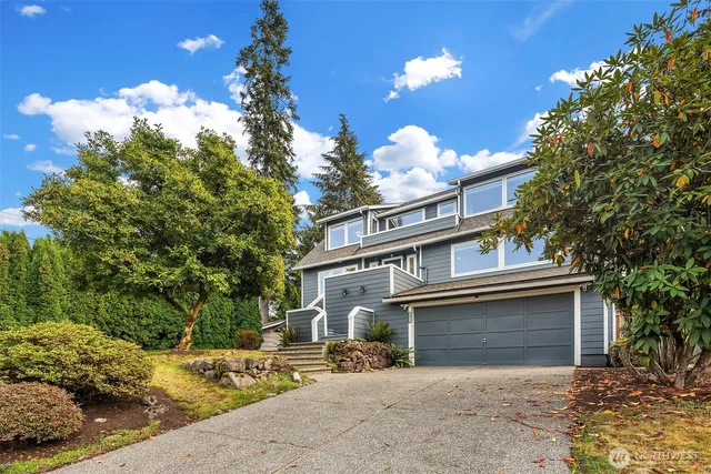 $1,850,000 | 18811 Southeast 42nd Street, Issaquah, WA 98027