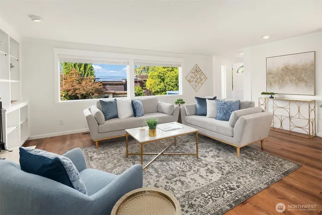 $1,850,000 | 18811 Southeast 42nd Street, Issaquah, WA 98027