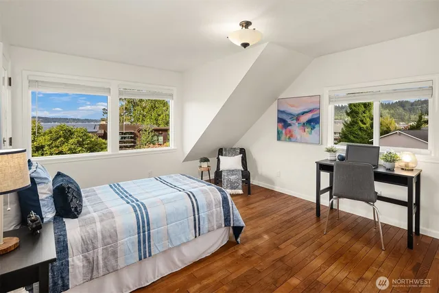 $1,850,000 | 18811 Southeast 42nd Street, Issaquah, WA 98027