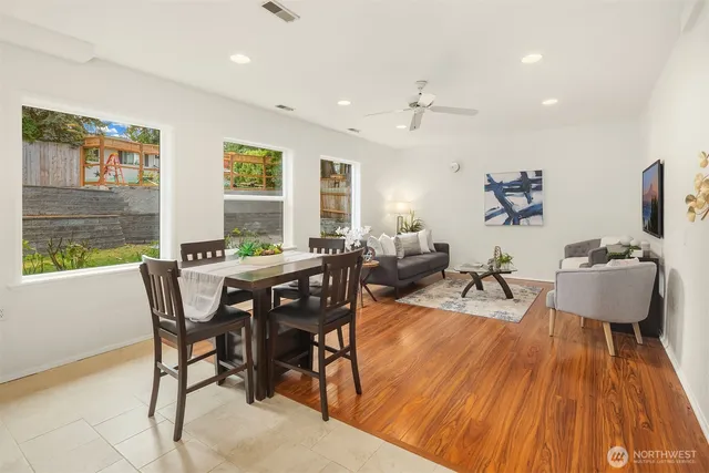 $1,850,000 | 18811 Southeast 42nd Street, Issaquah, WA 98027