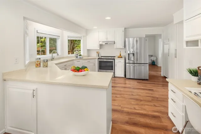 $1,850,000 | 18811 Southeast 42nd Street, Issaquah, WA 98027