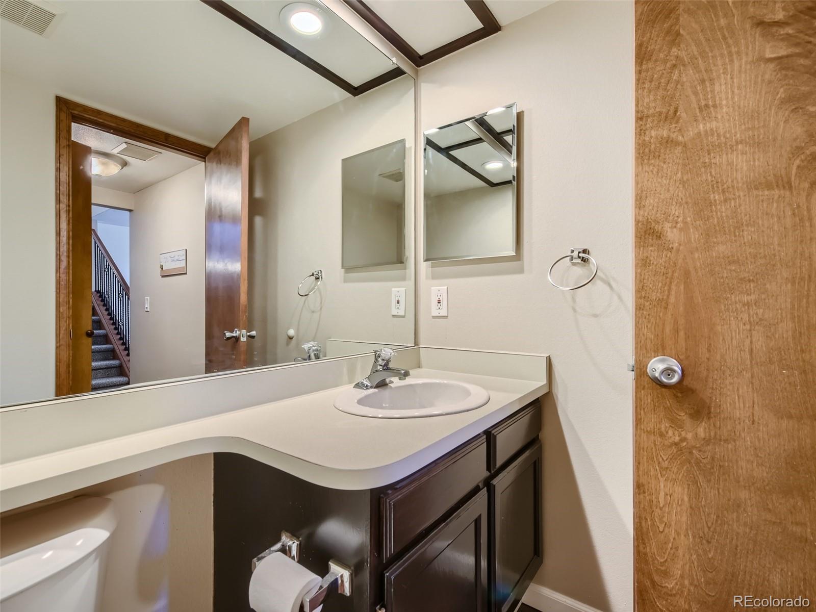 1383 Briar Circle Highlands Ranch, CO 80126 - Photo 14 of 29