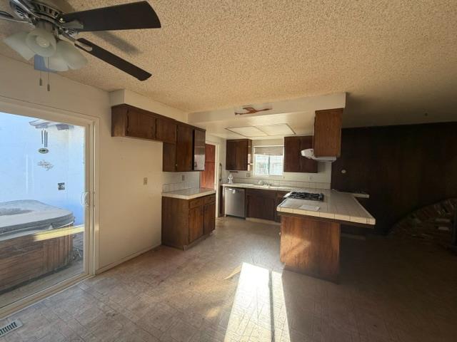 3304 Benton Circle Modesto, CA 95350 - Photo 5 of 22
