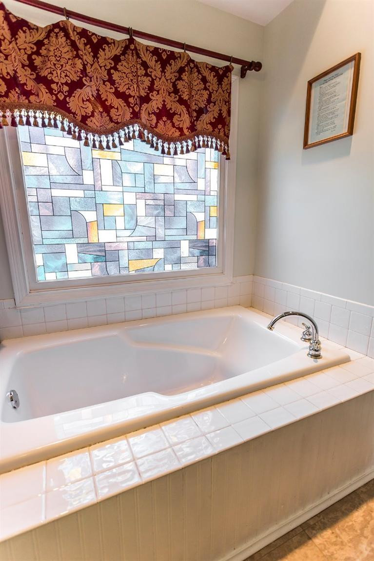 114 Squires Pointe Road Paris, KY 40361 - Photo 20 of 41 Photo 20