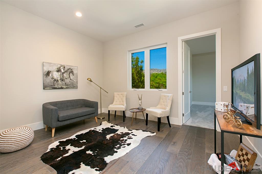 14935 Eastvale Road Poway, CA 92064 - Photo 14 of 24