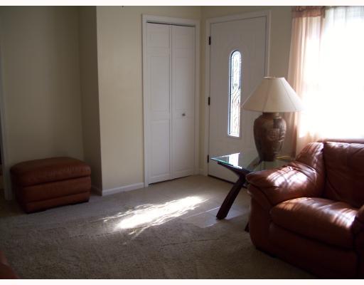 108 Center Avenue Rices Landing, PA 15357 - Photo 6 of 10 Living Room.