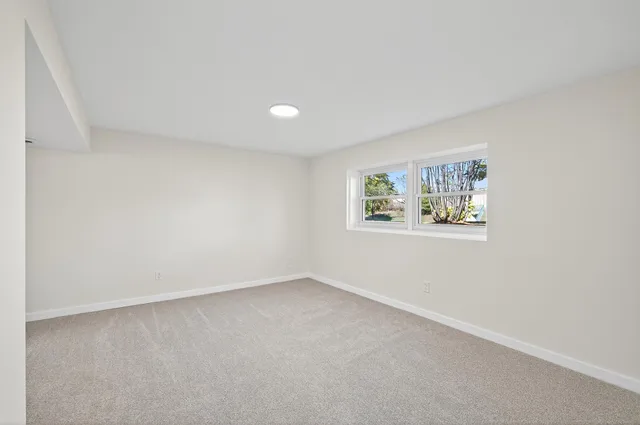 $342,500 | 4329 Lakeland Avenue North, Robbinsdale, MN 55422