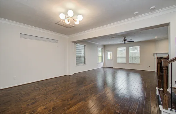 $3,250 | 4908 Crawford Street, Houston, TX 77004