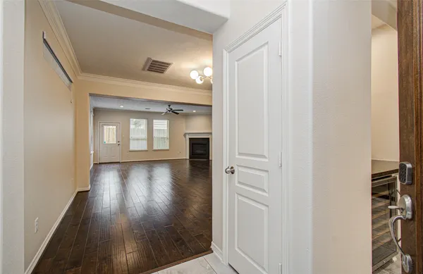 $3,250 | 4908 Crawford Street, Houston, TX 77004