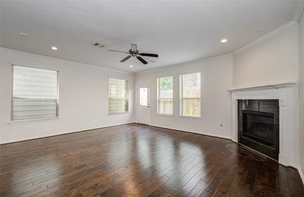 $3,250 | 4908 Crawford Street, Houston, TX 77004