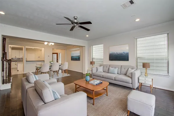 $3,250 | 4908 Crawford Street, Houston, TX 77004