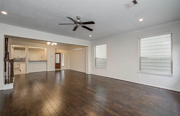 $3,250 | 4908 Crawford Street, Houston, TX 77004