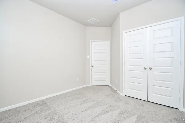 $2,000 | 1137 Lily Lane, Bellville, TX 77418